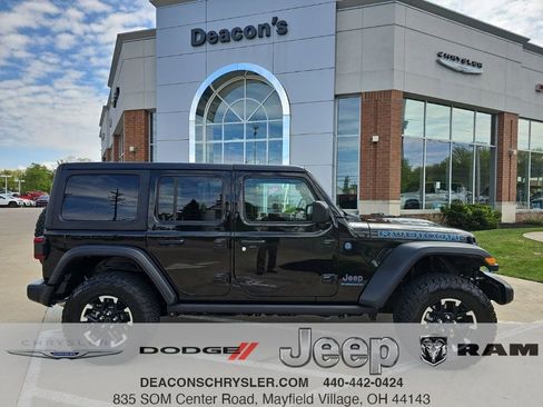 Certified 2025 Jeep Wrangler Unlimited Rubicon 4xe w/ Convenience Group AWD/4WD image 1