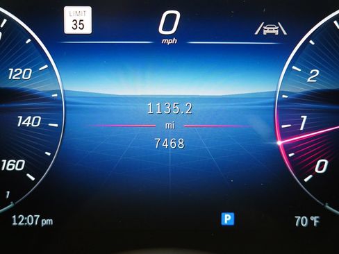 Used 2026 Mercedes-Benz C 300 4MATIC Sedan image 19