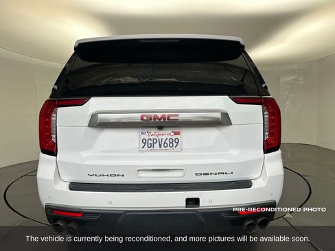 Used 2023 GMC Yukon Denali image 4