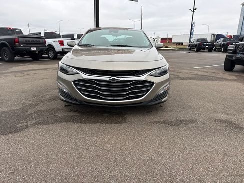 Used 2024 Chevrolet Malibu LT image 56