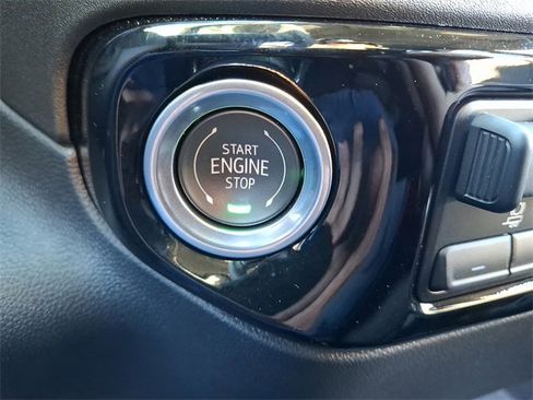 Certified 2024 Chevrolet Silverado 1500 RST image 28