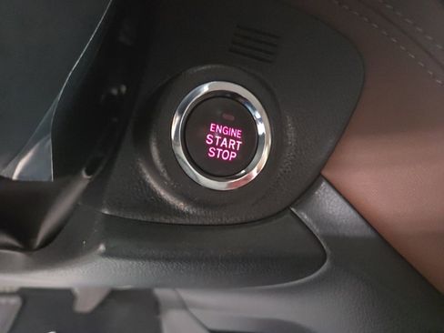 Used 2022 Subaru Outback Touring image 36