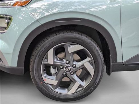 New 2026 Hyundai Venue SEL FWD image 10