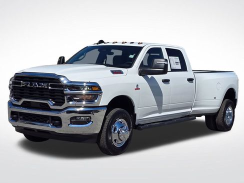New 2026 RAM 3500 Tradesman AWD/4WD image 2