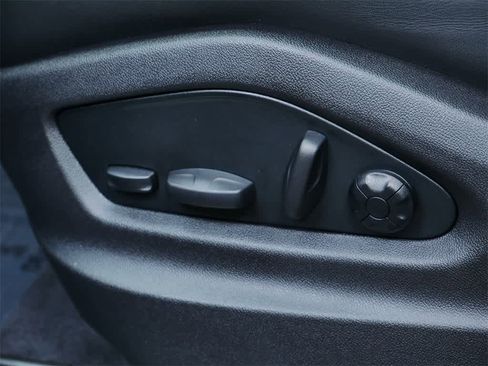 New 2026 Porsche Cayenne Coupe image 13