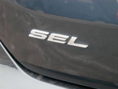 Certified 2022 Ford Edge SEL w/ Convenience Package image 22