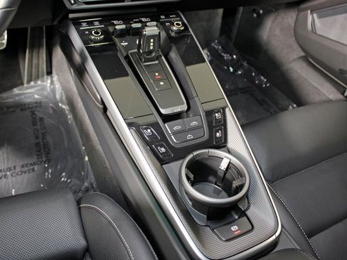 Used 2024 Porsche 911 Carrera S image 33