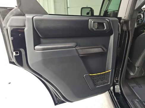 Used 2024 Ford Bronco Badlands image 28