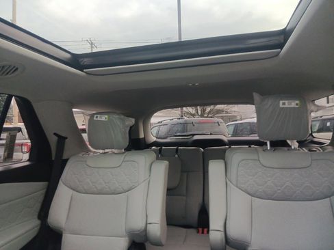 New 2026 Ford Explorer Platinum w/ LUX Leather Package image 30