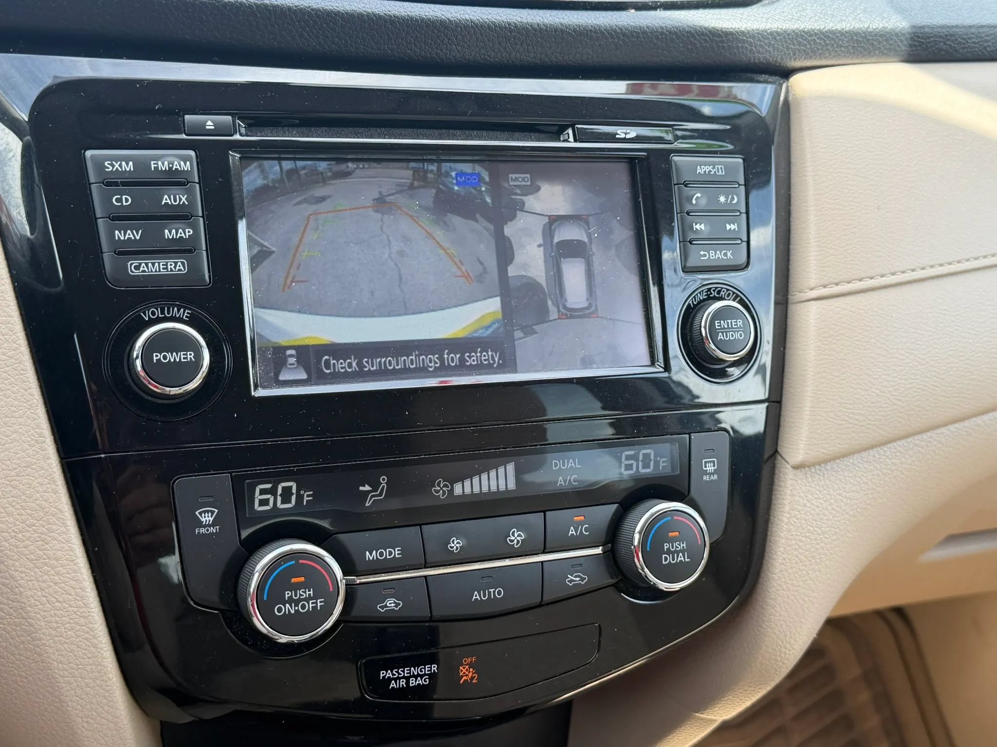 Used 2017 Nissan Rogue SV w/ SV Premium Package FWD image 20