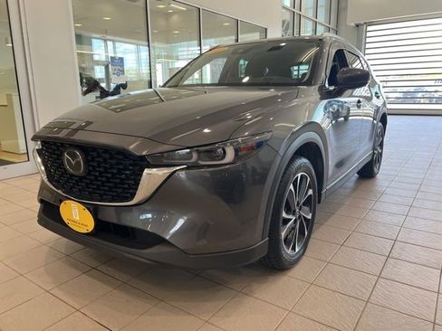 Used 2023 MAZDA CX-5 AWD 2.5 S w/ Premium Plus Pkg image 3