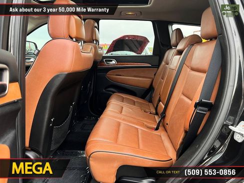 Used 2013 Jeep Grand Cherokee Overland w/ Advance Technology Group AWD/4WD image 13
