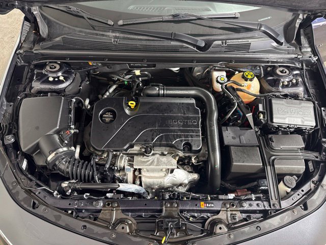 Used 2022 Chevrolet Malibu LS FWD image 12