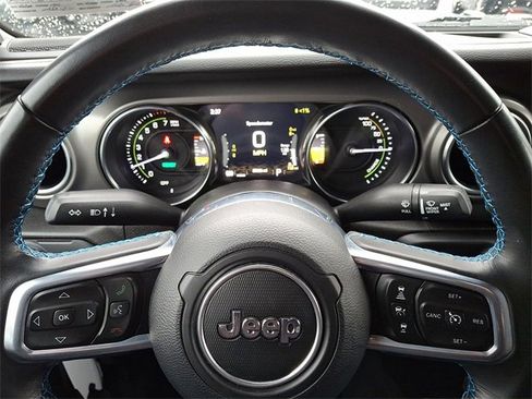 Used 2022 Jeep Wrangler Unlimited Rubicon 4xe w/ Safety Group image 19