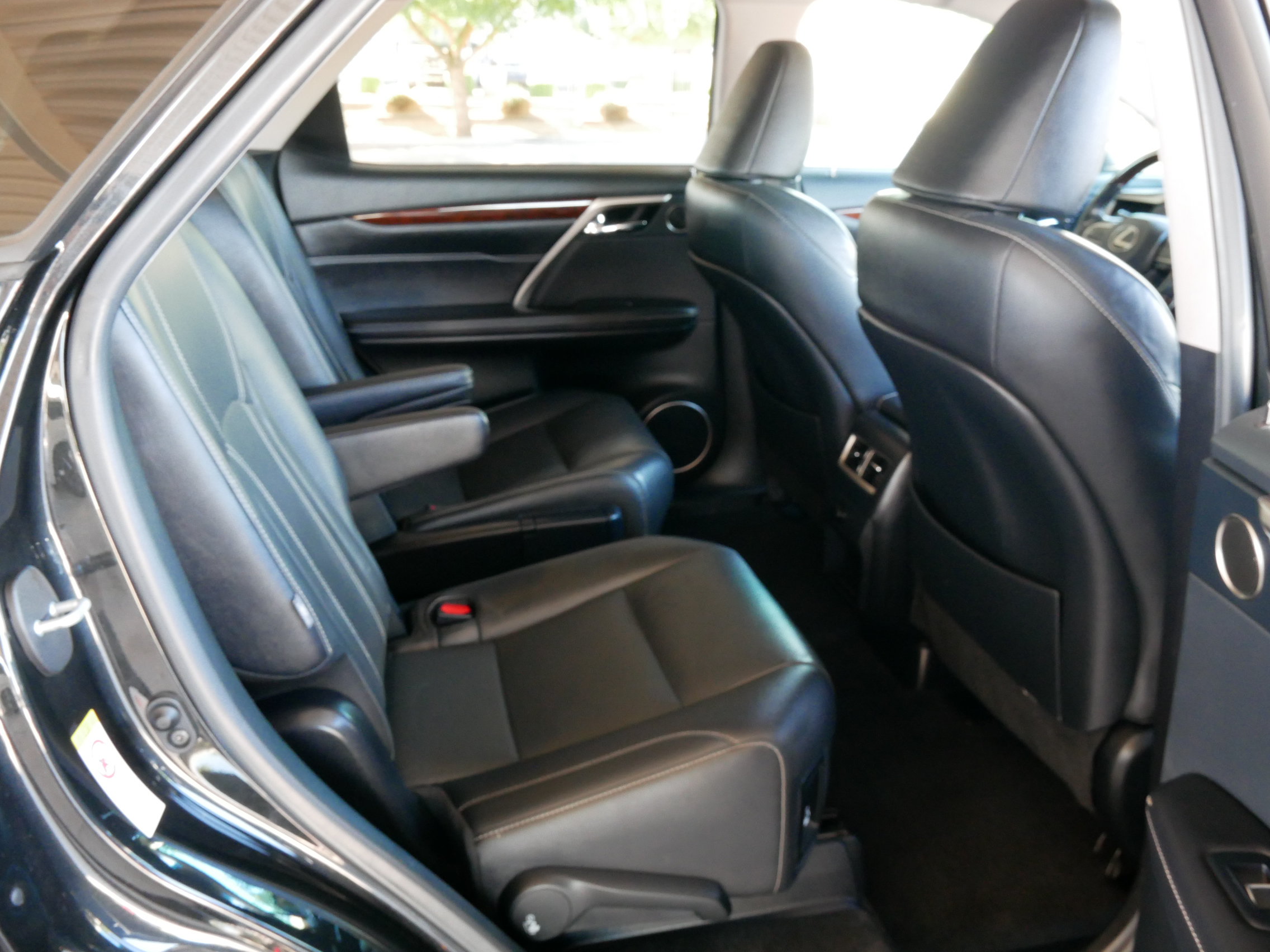 Used 2018 Lexus RX 350L FWD image 16