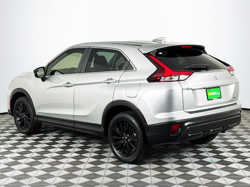 Used 2023 Mitsubishi Eclipse Cross LE image 6