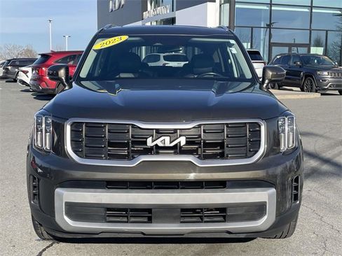 Certified 2023 Kia Telluride S w/ S Sunroof Package image 8