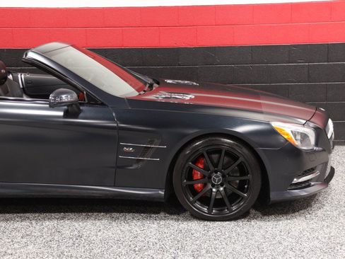 Used 2016 Mercedes-Benz SL 550 w/ Mille Miglia Edition image 6