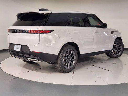 New 2026 Land Rover Range Rover Sport SE AWD/4WD image 2