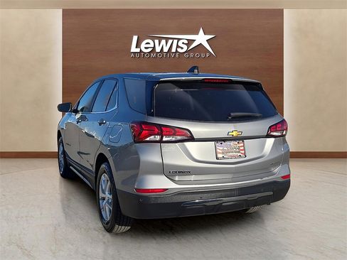 Used 2024 Chevrolet Equinox LT image 4
