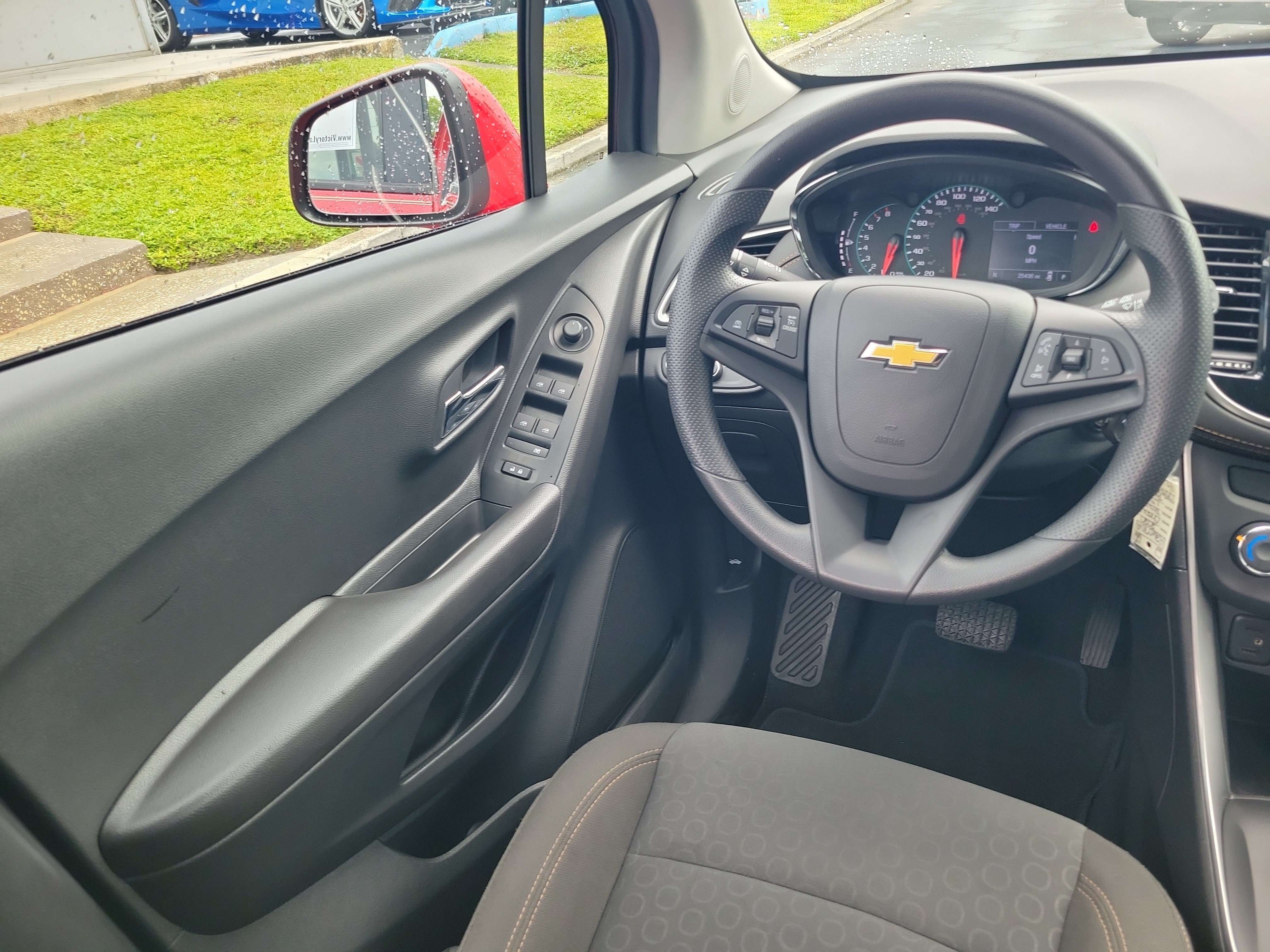 Used 2020 Chevrolet Trax LS w/ Tint and Cruise Package FWD image 13