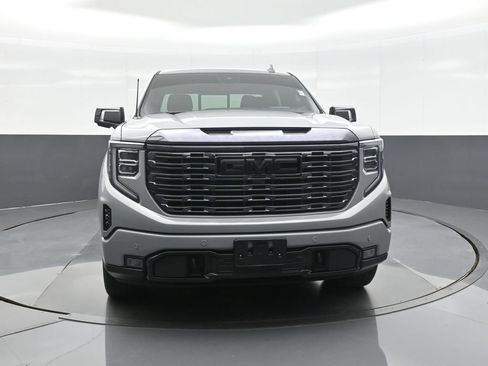 Used 2024 GMC Sierra 1500 Denali Ultimate AWD/4WD image 2