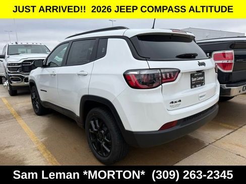 New 2026 Jeep Compass Latitude image 11