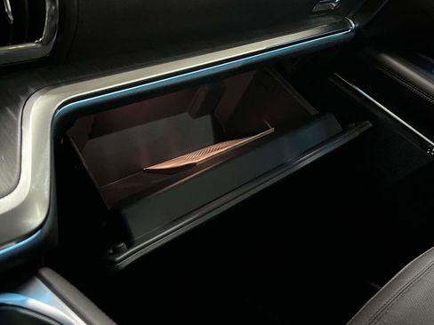 Used 2025 Ford Expedition Max Platinum w/ Platinum Ultimate Package image 32