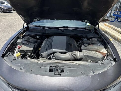 Used 2022 Dodge Charger R/T RWD image 3