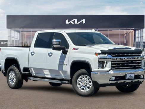 Used 2022 Chevrolet Silverado 3500 LTZ w/ LTZ Plus Package AWD/4WD image 2