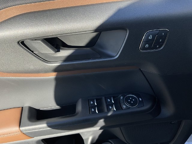 New 2026 Ford Bronco Sport Outer Banks w/ Outer Banks Tech Package+ AWD/4WD image 13