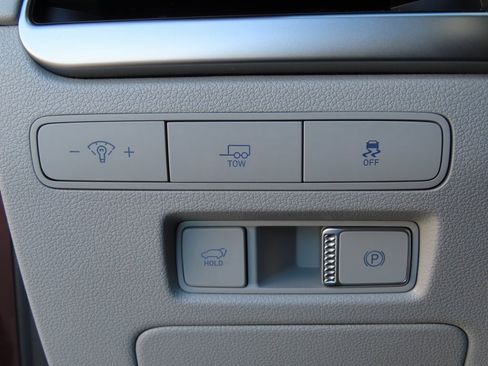 Used 2025 Hyundai Palisade SEL image 13