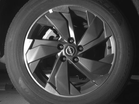 Used 2025 Nissan Rogue SV image 15