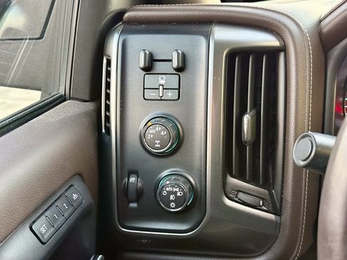 Used 2015 Chevrolet Silverado 1500 LTZ w/ LTZ Plus Package image 19