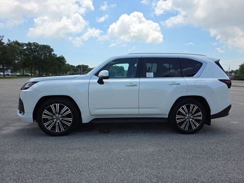 New 2026 Lexus LX 600 4WD w/ Luxury Package image 6