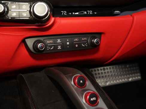 Used 2023 Ferrari 812 GTS image 20