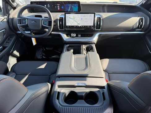 New 2026 Ford Expedition Tremor image 9