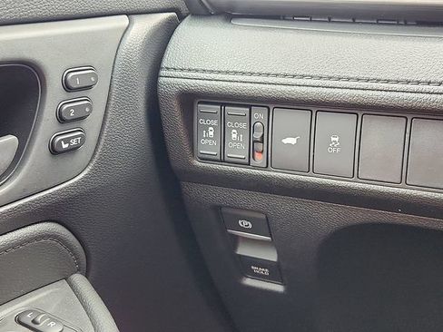 Certified 2026 Honda Odyssey EX-L image 27