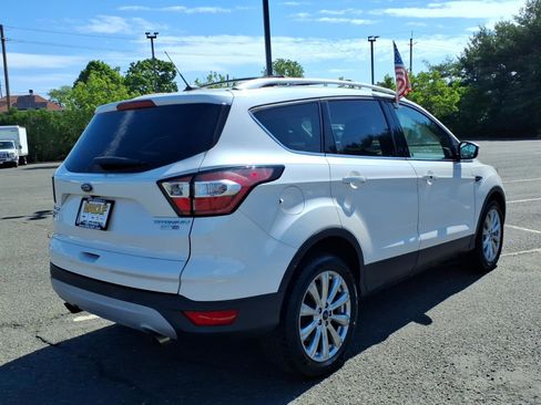 Used 2017 Ford Escape Titanium AWD/4WD image 6
