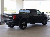 Used 2022 GMC Sierra 2500 AT4 w/ AT4 Preferred Package image 5
