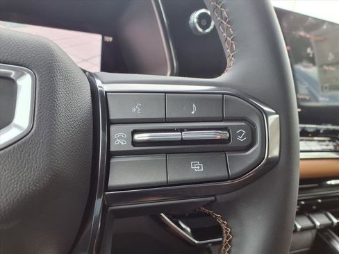 New 2026 GMC Canyon AT4 image 10