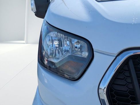 Used 2024 Ford Transit 350 XLT image 29