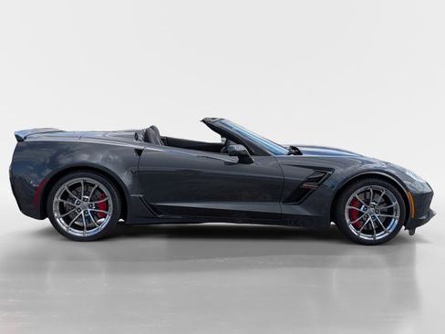 Used 2017 Chevrolet Corvette Grand Sport image 3