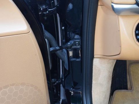 Used 2008 Porsche Cayman S Sport image 38