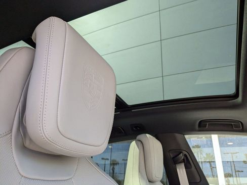 Certified 2024 Porsche Macan 4 Electric image 24