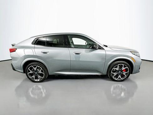 Used 2026 BMW X2 xDrive28i w/ Technology Package AWD/4WD image 4