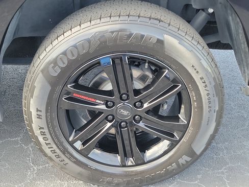 Used 2023 Ford F150 XLT w/ Equipment Group 302A High RWD image 9