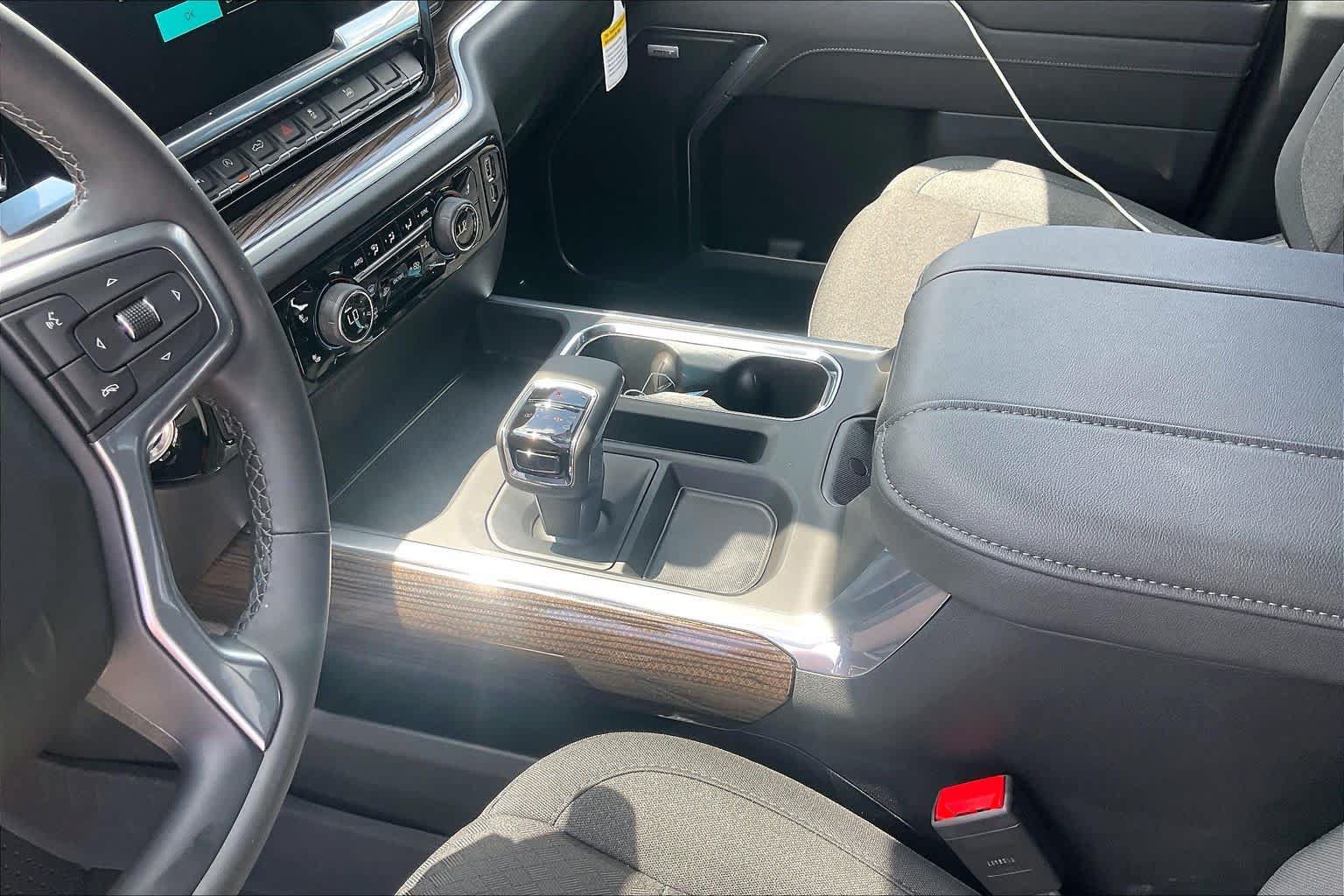 New 2026 Chevrolet Silverado 1500 RST w/ All Star Edition Plus AWD/4WD image 7