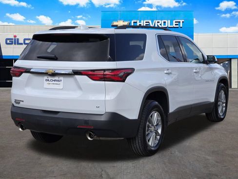 Used 2024 Chevrolet Traverse LT FWD image 7