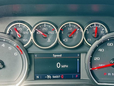 Used 2021 Chevrolet Silverado 1500 LT image 13